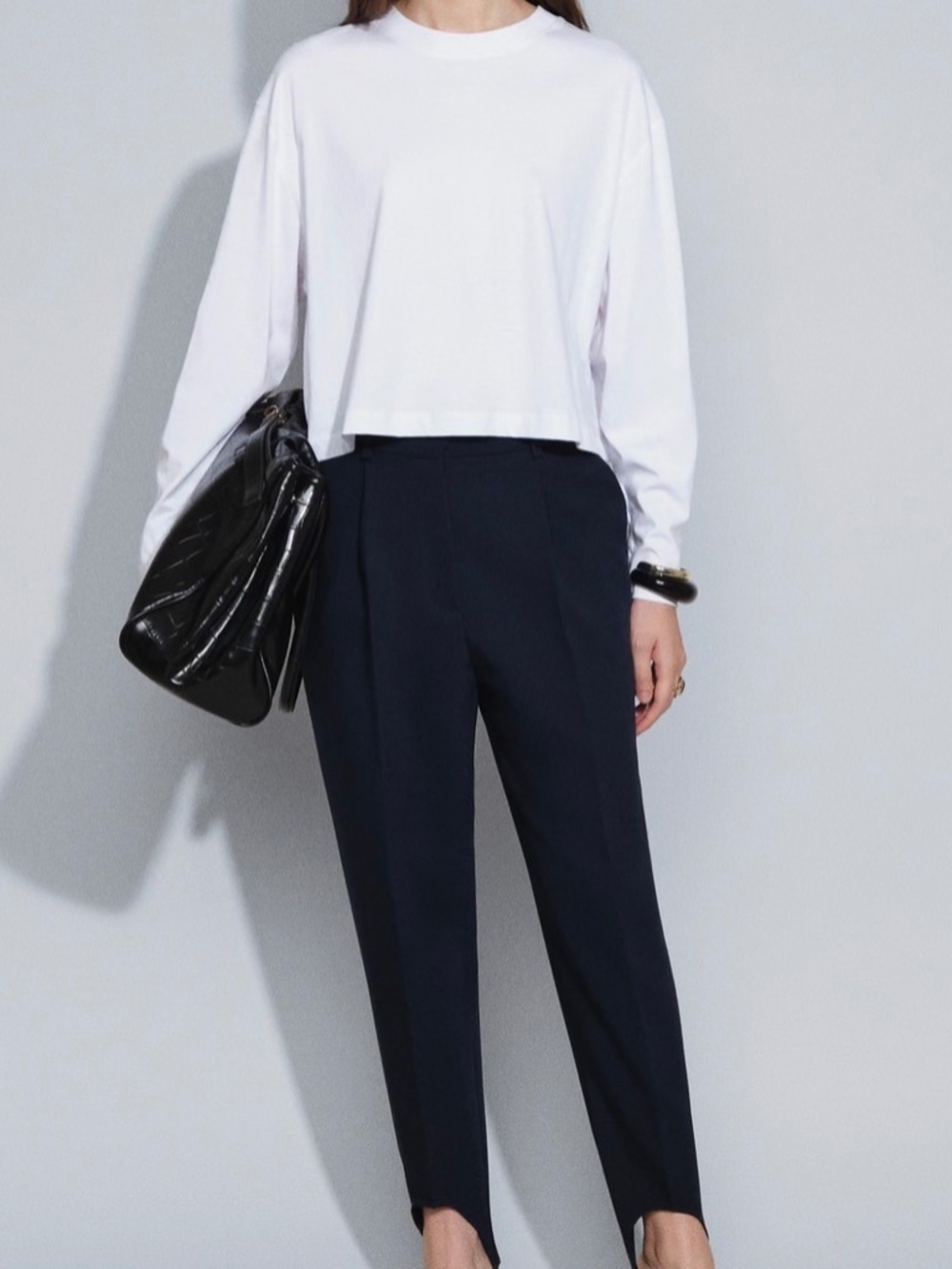 Women’s ASOS White Cropped Long Sleeve Size XS